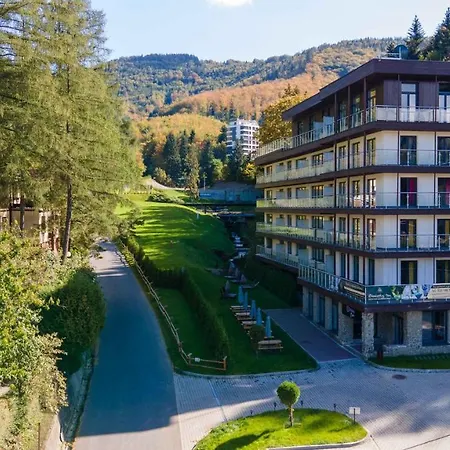 Apartment Kurort Kozubnik - Daglezja W Cichej Okolicy Nad Strumykiem- Dream